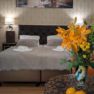 Hotel Pension Bella